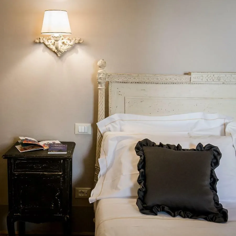 San Pier Novello In Oltrarno Bed & Breakfast Florence