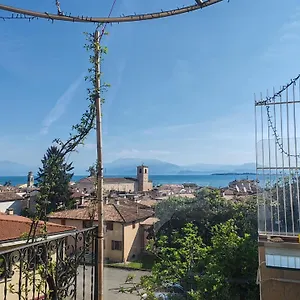 The Queen Tower Bed & Breakfast Desenzano del Garda