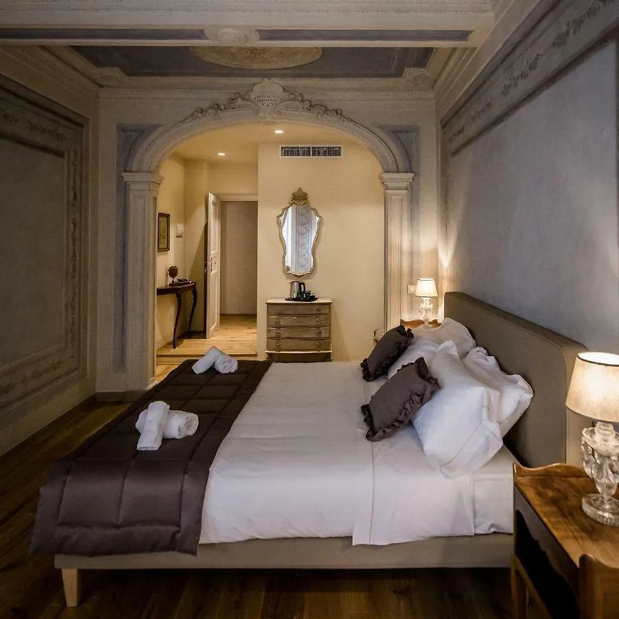 Bed and Breakfast San Pier Novello In Oltrarno Флоренция Италия